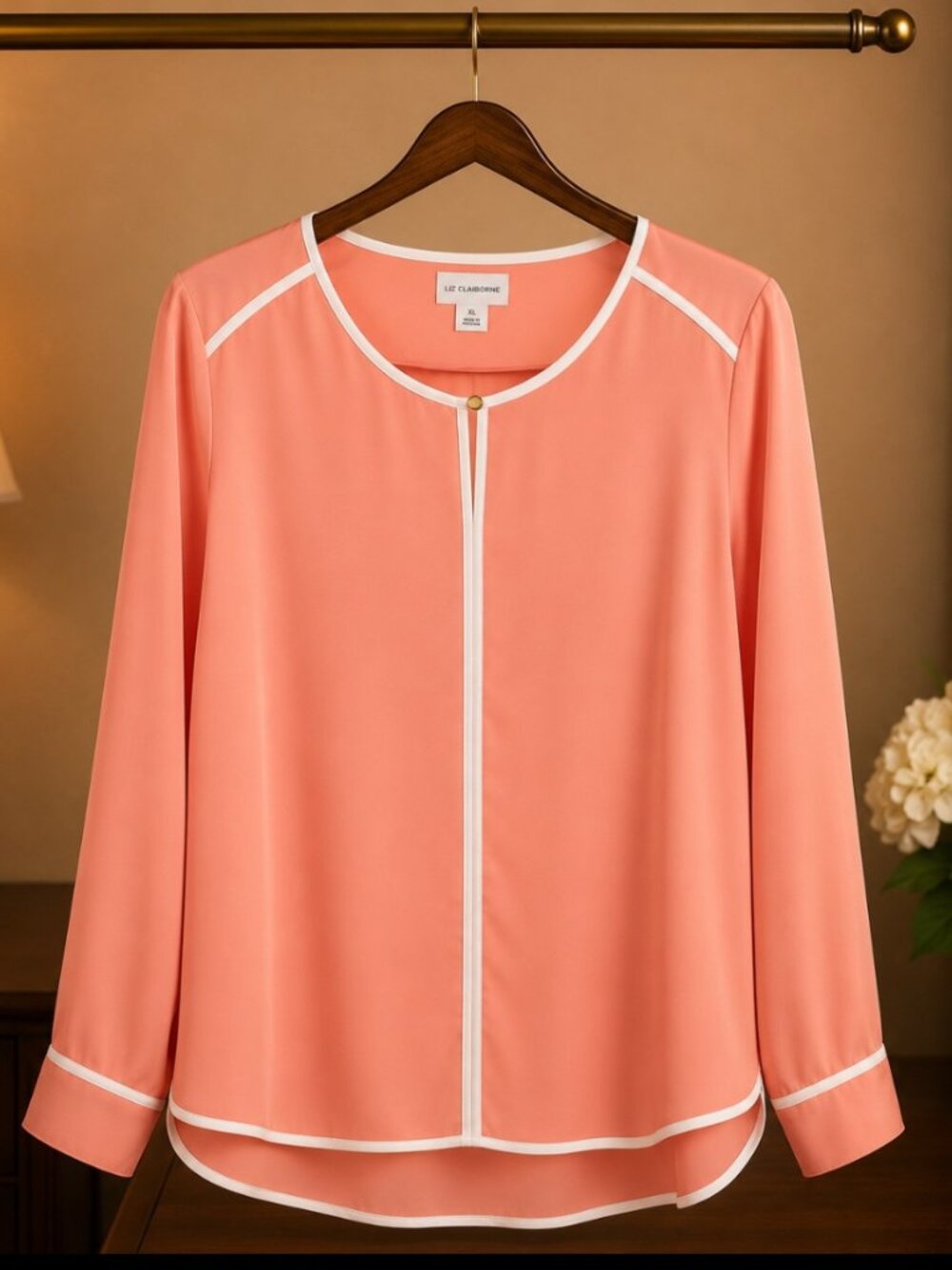 Liz Claiborne XL LS Contrast Blouse Peach and White